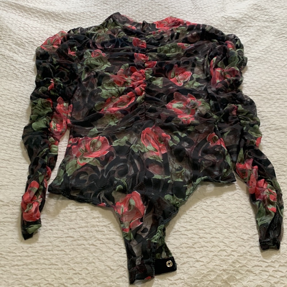 Sheer blouse - Picture 2 of 2